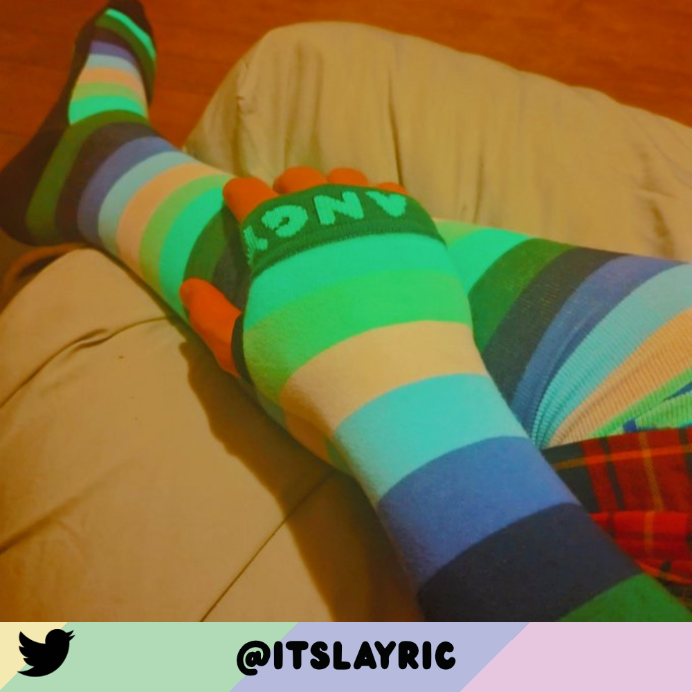 THICCSTARTER MLM (Gay) Pride Arm Warmers