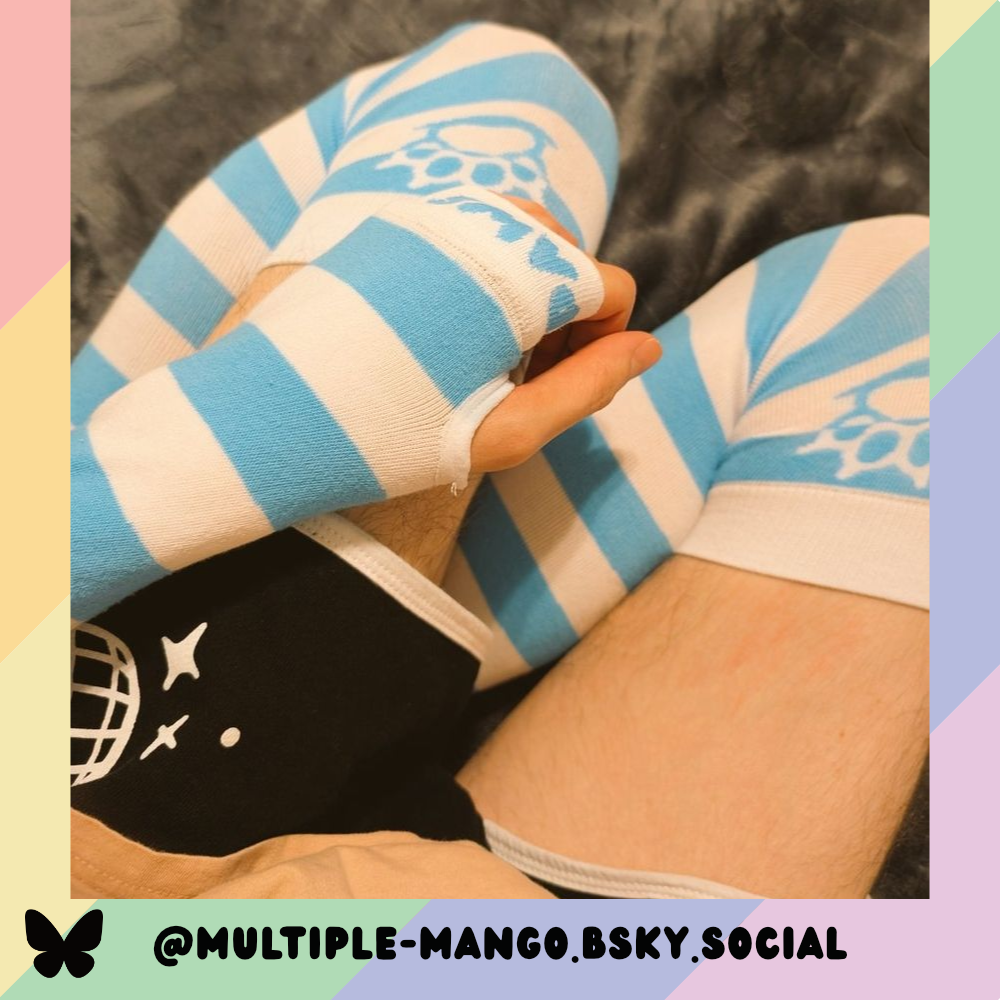 Light Blue vs White Slim Thigh High Sockies